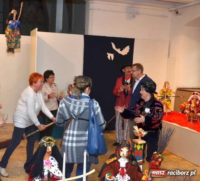 Zdjęcie w galerii na portalu naszraciborz.pl: Z Pacanowa do Raciborza, czyli Świętokrzyska Biesiada Babajag wiadomości z regionu
