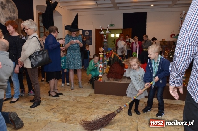Zdjęcie w galerii na portalu naszraciborz.pl: Z Pacanowa do Raciborza, czyli Świętokrzyska Biesiada Babajag wiadomości z regionu