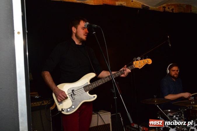 Zdjęcie w galerii na portalu naszraciborz.pl: Samołyk i Kurczat na Końcu Świata wiadomości z regionu