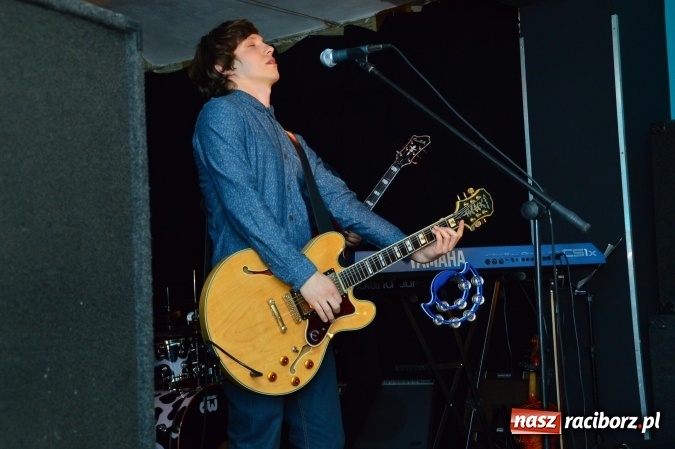 Zdjęcie w galerii na portalu naszraciborz.pl: Samołyk i Kurczat na Końcu Świata wiadomości z regionu