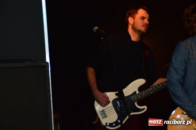 Zdjęcie w galerii na portalu naszraciborz.pl: Samołyk i Kurczat na Końcu Świata wiadomości z regionu