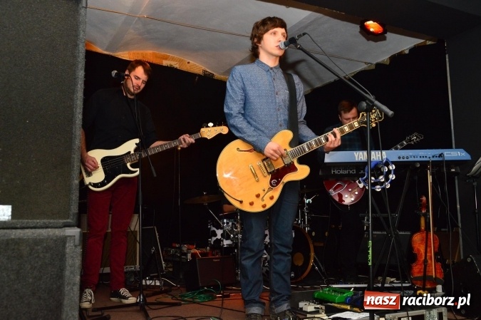 Zdjęcie w galerii na portalu naszraciborz.pl: Samołyk i Kurczat na Końcu Świata wiadomości z regionu