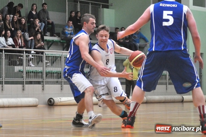 Zdjęcie w galerii na portalu naszraciborz.pl: Ofensywa i Dywyta zagrały dla Sita wiadomości z regionu