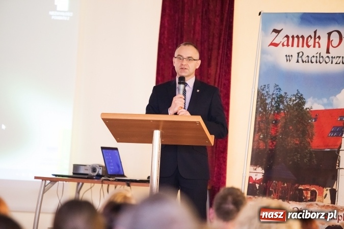 Zdjęcie w galerii na portalu naszraciborz.pl: Na Zamku Piastowskim trwa konferencja na temat autyzmu wiadomości z regionu