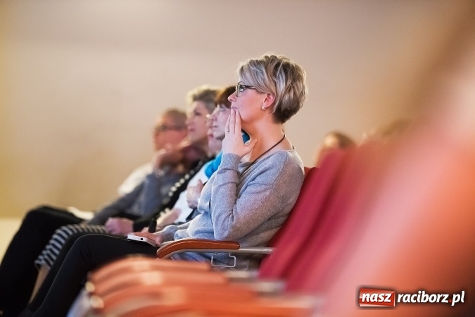 Zdjęcie w galerii na portalu naszraciborz.pl: Na Zamku Piastowskim trwa konferencja na temat autyzmu wiadomości z regionu