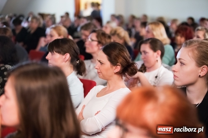 Zdjęcie w galerii na portalu naszraciborz.pl: Na Zamku Piastowskim trwa konferencja na temat autyzmu wiadomości z regionu