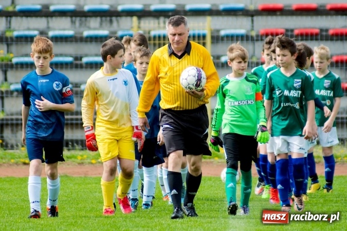 Zdjęcie w galerii na portalu naszraciborz.pl: III WLM: Trzynaście goli przy Zamkowej. Jastrzębie lepsze od Unii wiadomości z regionu