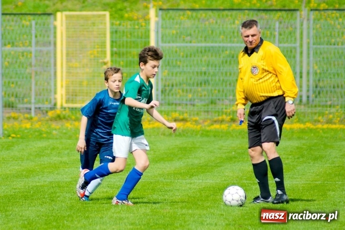 Zdjęcie w galerii na portalu naszraciborz.pl: III WLM: Trzynaście goli przy Zamkowej. Jastrzębie lepsze od Unii wiadomości z regionu