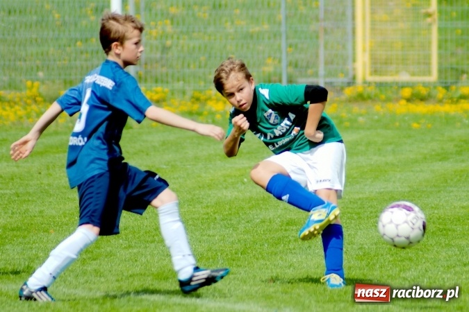Zdjęcie w galerii na portalu naszraciborz.pl: III WLM: Trzynaście goli przy Zamkowej. Jastrzębie lepsze od Unii wiadomości z regionu