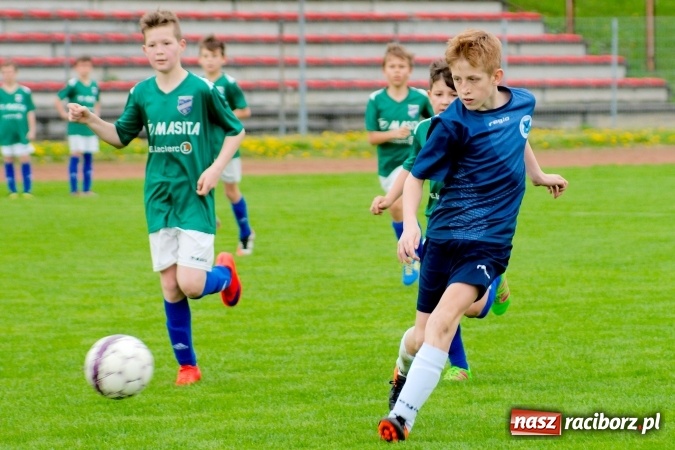 Zdjęcie w galerii na portalu naszraciborz.pl: III WLM: Trzynaście goli przy Zamkowej. Jastrzębie lepsze od Unii wiadomości z regionu