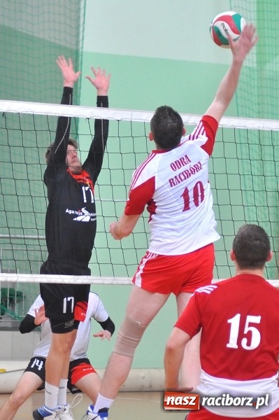 Zdjęcie w galerii na portalu naszraciborz.pl: Siatkarze Odry Racib&oacute;rz zagrają w finałach mistrzostw Polski wiadomości z regionu