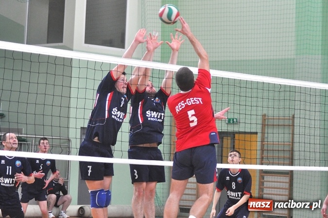 Zdjęcie w galerii na portalu naszraciborz.pl: Siatkarze Odry Racib&oacute;rz zagrają w finałach mistrzostw Polski wiadomości z regionu