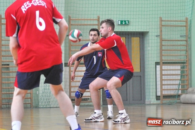 Zdjęcie w galerii na portalu naszraciborz.pl: Siatkarze Odry Racib&oacute;rz zagrają w finałach mistrzostw Polski wiadomości z regionu