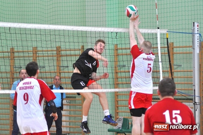 Zdjęcie w galerii na portalu naszraciborz.pl: Siatkarze Odry Racib&oacute;rz zagrają w finałach mistrzostw Polski wiadomości z regionu