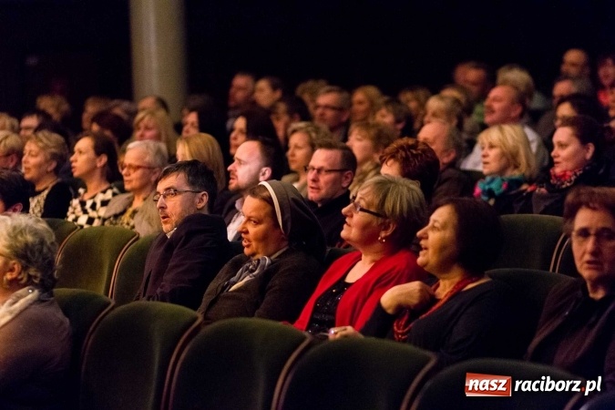 Zdjęcie w galerii na portalu naszraciborz.pl: Antonina Krzysztoń i Anna Janko - wyjątkowy wieczór w RCK wiadomości z regionu