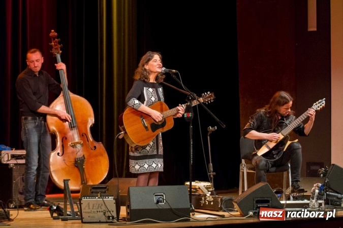 Zdjęcie w galerii na portalu naszraciborz.pl: Antonina Krzysztoń i Anna Janko - wyjątkowy wieczór w RCK wiadomości z regionu