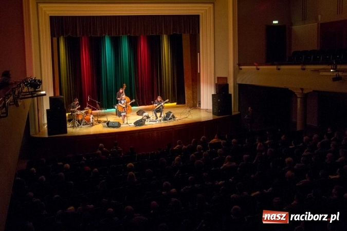 Zdjęcie w galerii na portalu naszraciborz.pl: Antonina Krzysztoń i Anna Janko - wyjątkowy wieczór w RCK wiadomości z regionu