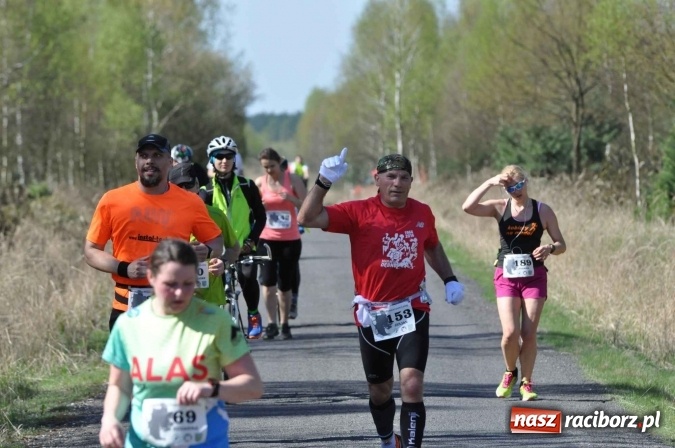 Zdjęcie w galerii na portalu naszraciborz.pl: I Kuźniański Półmaraton Leśny - zdecydowana wygrana Ukraińca wiadomości z regionu