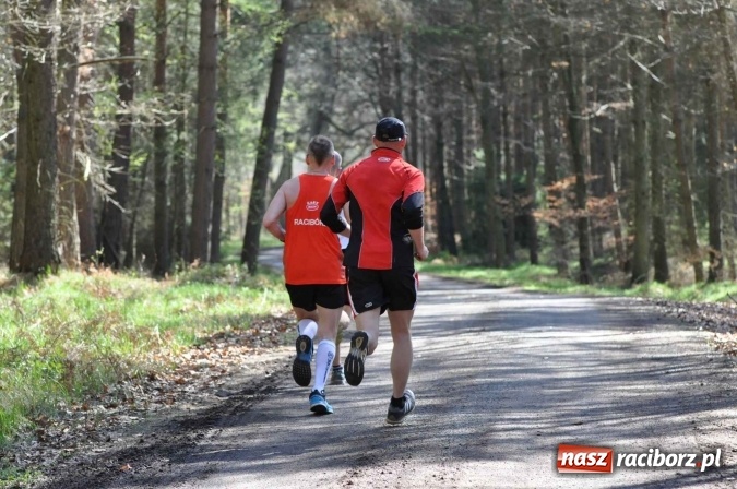 Zdjęcie w galerii na portalu naszraciborz.pl: I Kuźniański Półmaraton Leśny - zdecydowana wygrana Ukraińca wiadomości z regionu