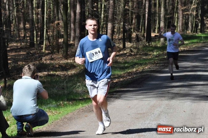Zdjęcie w galerii na portalu naszraciborz.pl: I Kuźniański Półmaraton Leśny - zdecydowana wygrana Ukraińca wiadomości z regionu