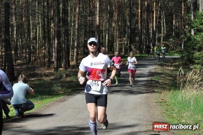 Zdjęcie w galerii na portalu naszraciborz.pl: I Kuźniański Półmaraton Leśny - zdecydowana wygrana Ukraińca wiadomości z regionu