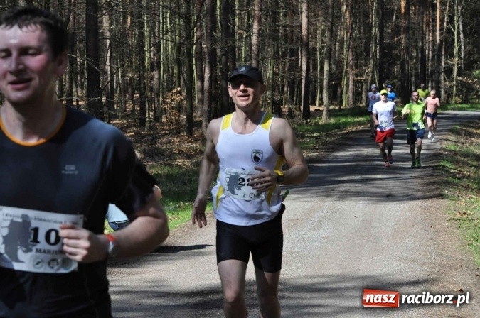 Zdjęcie w galerii na portalu naszraciborz.pl: I Kuźniański Półmaraton Leśny - zdecydowana wygrana Ukraińca wiadomości z regionu