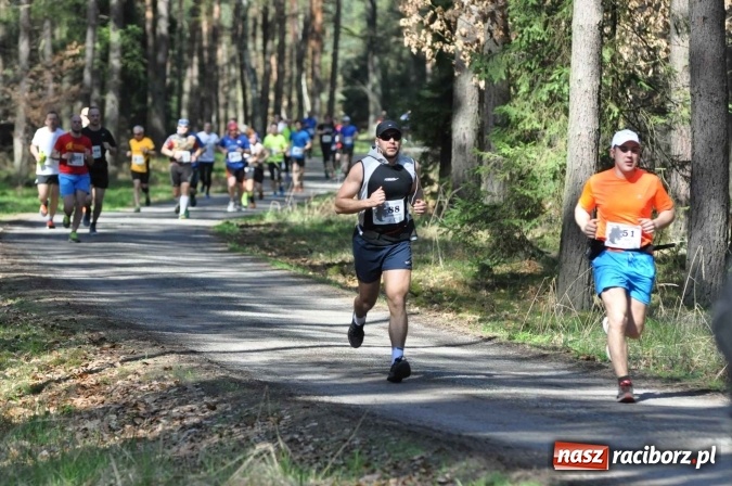 Zdjęcie w galerii na portalu naszraciborz.pl: I Kuźniański Półmaraton Leśny - zdecydowana wygrana Ukraińca wiadomości z regionu
