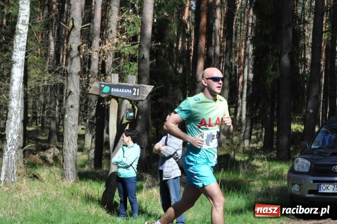 Zdjęcie w galerii na portalu naszraciborz.pl: I Kuźniański Półmaraton Leśny - zdecydowana wygrana Ukraińca wiadomości z regionu