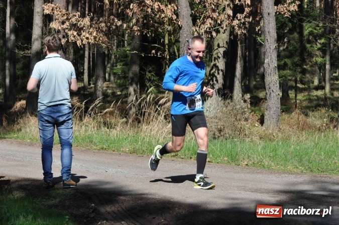 Zdjęcie w galerii na portalu naszraciborz.pl: I Kuźniański Półmaraton Leśny - zdecydowana wygrana Ukraińca wiadomości z regionu