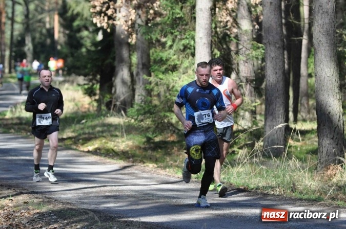 Zdjęcie w galerii na portalu naszraciborz.pl: I Kuźniański Półmaraton Leśny - zdecydowana wygrana Ukraińca wiadomości z regionu