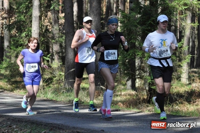Zdjęcie w galerii na portalu naszraciborz.pl: I Kuźniański Półmaraton Leśny - zdecydowana wygrana Ukraińca wiadomości z regionu