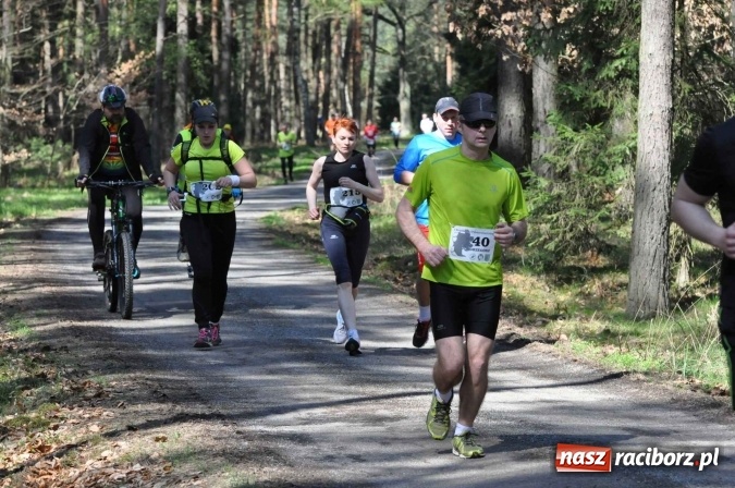 Zdjęcie w galerii na portalu naszraciborz.pl: I Kuźniański Półmaraton Leśny - zdecydowana wygrana Ukraińca wiadomości z regionu