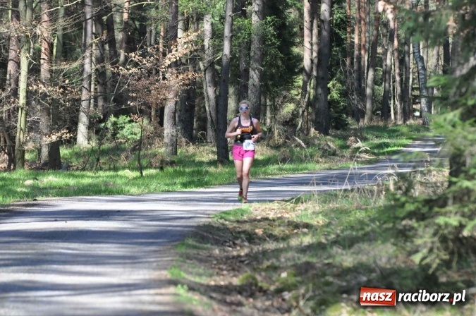 Zdjęcie w galerii na portalu naszraciborz.pl: I Kuźniański Półmaraton Leśny - zdecydowana wygrana Ukraińca wiadomości z regionu