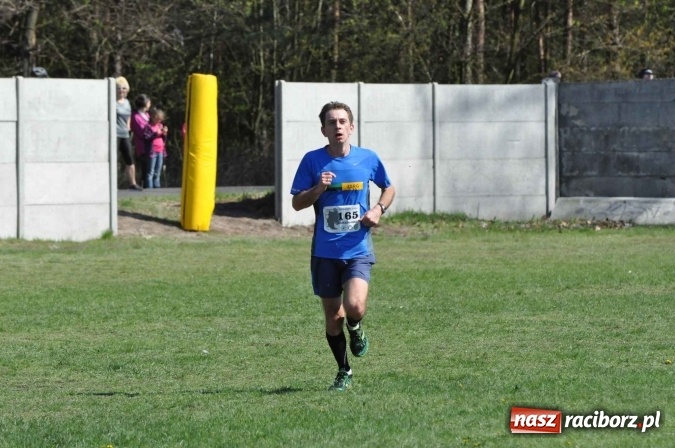 Zdjęcie w galerii na portalu naszraciborz.pl: I Kuźniański Półmaraton Leśny - zdecydowana wygrana Ukraińca wiadomości z regionu