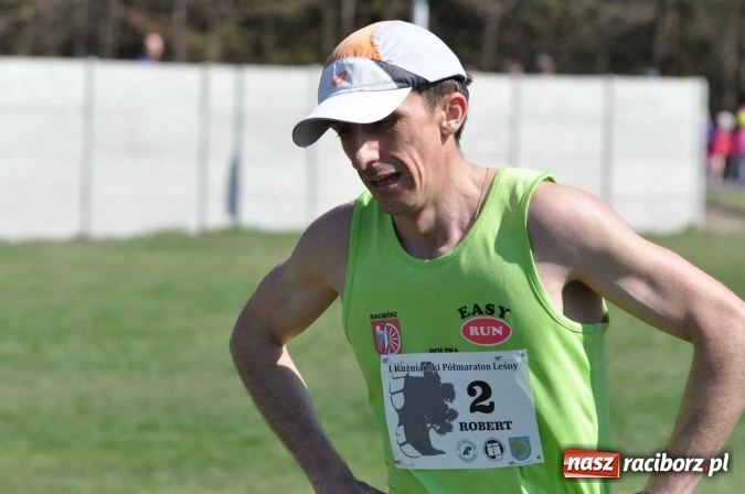 Zdjęcie w galerii na portalu naszraciborz.pl: I Kuźniański Półmaraton Leśny - zdecydowana wygrana Ukraińca wiadomości z regionu