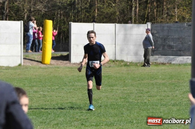 Zdjęcie w galerii na portalu naszraciborz.pl: I Kuźniański Półmaraton Leśny - zdecydowana wygrana Ukraińca wiadomości z regionu