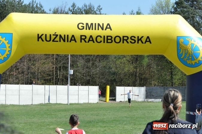 Zdjęcie w galerii na portalu naszraciborz.pl: I Kuźniański Półmaraton Leśny - zdecydowana wygrana Ukraińca wiadomości z regionu