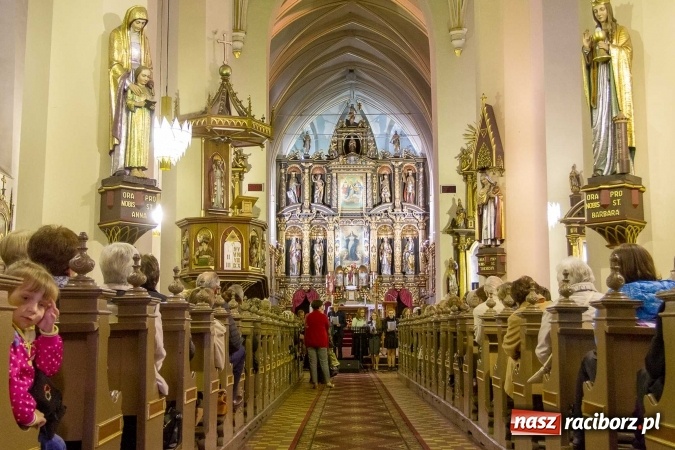 Zdjęcie w galerii na portalu naszraciborz.pl: 1050-lecie Chrztu Polski. Atlantyda oraz Vivo zaśpiewały w kościele farnym wiadomości z regionu