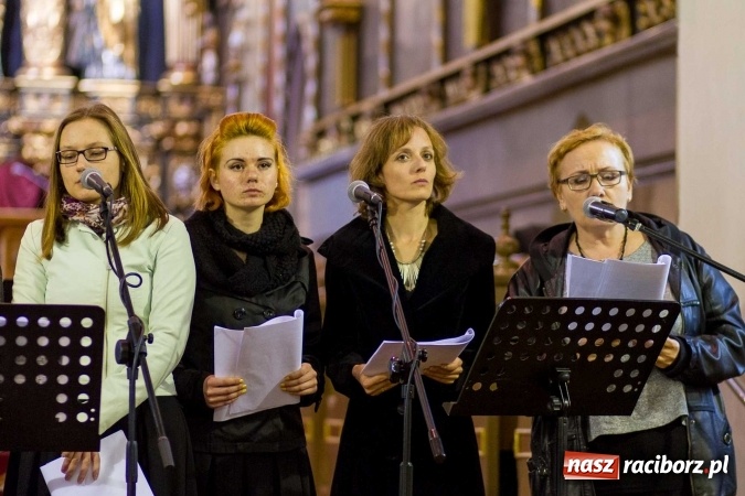 Zdjęcie w galerii na portalu naszraciborz.pl: 1050-lecie Chrztu Polski. Atlantyda oraz Vivo zaśpiewały w kościele farnym wiadomości z regionu