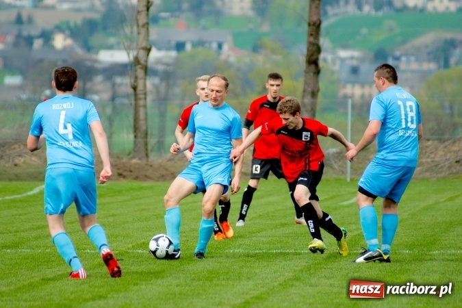 Zdjęcie w galerii na portalu naszraciborz.pl: C klasa: Udany rewanż rezerw Borucina. Cztery trafienia Konrada Świstowskiego wiadomości z regionu