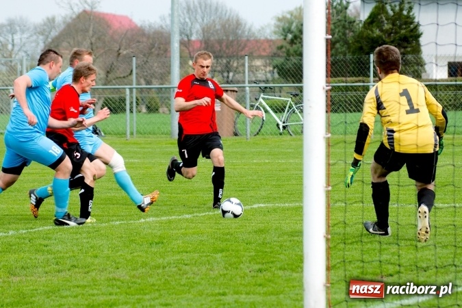 Zdjęcie w galerii na portalu naszraciborz.pl: C klasa: Udany rewanż rezerw Borucina. Cztery trafienia Konrada Świstowskiego wiadomości z regionu