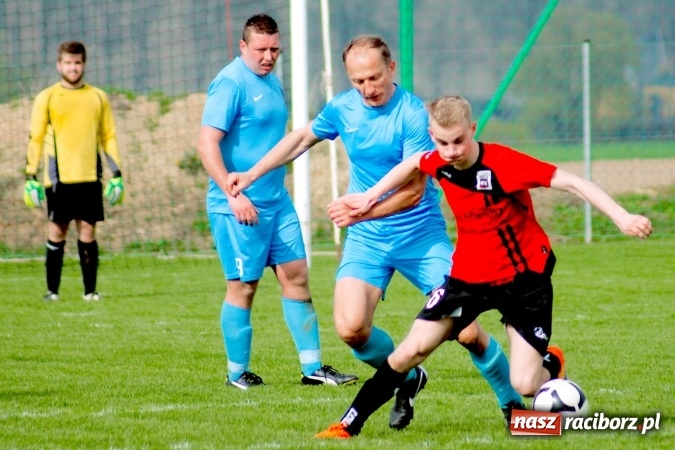 Zdjęcie w galerii na portalu naszraciborz.pl: C klasa: Udany rewanż rezerw Borucina. Cztery trafienia Konrada Świstowskiego wiadomości z regionu