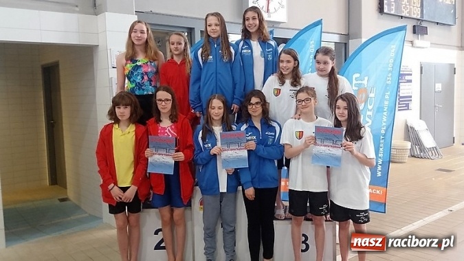 Zdjęcie w galerii na portalu naszraciborz.pl: Pływanie. Dobry start w lidze   wiadomości z regionu