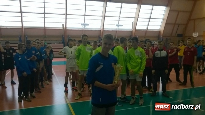 Zdjęcie w galerii na portalu naszraciborz.pl: Kolejne miejsce na podium młodych siatkarzy KS AZS Rafako Racibórz  wiadomości z regionu