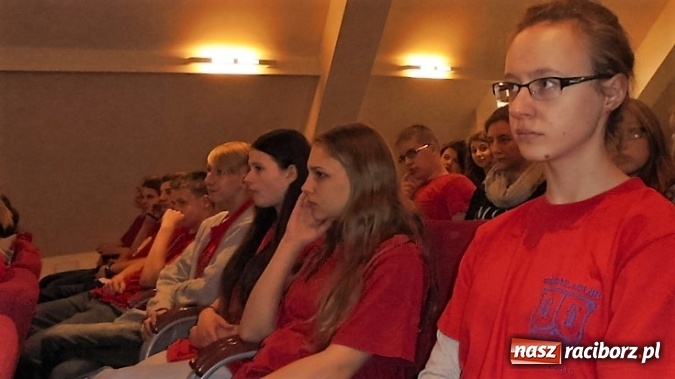 Zdjęcie w galerii na portalu naszraciborz.pl: Przegląd Filmowy na raciborskim Zamku z udziałem uczniów Gimnazjum nr 5 wiadomości z regionu