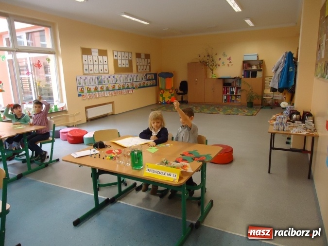 Zdjęcie w galerii na portalu naszraciborz.pl: MAŁY PITAGORAS, czyli Mini Olimpiada Matematyczna dla Przedszkolak&oacute;w w SP 15 wiadomości z regionu