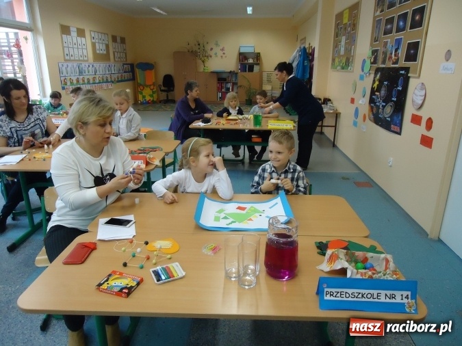 Zdjęcie w galerii na portalu naszraciborz.pl: MAŁY PITAGORAS, czyli Mini Olimpiada Matematyczna dla Przedszkolak&oacute;w w SP 15 wiadomości z regionu