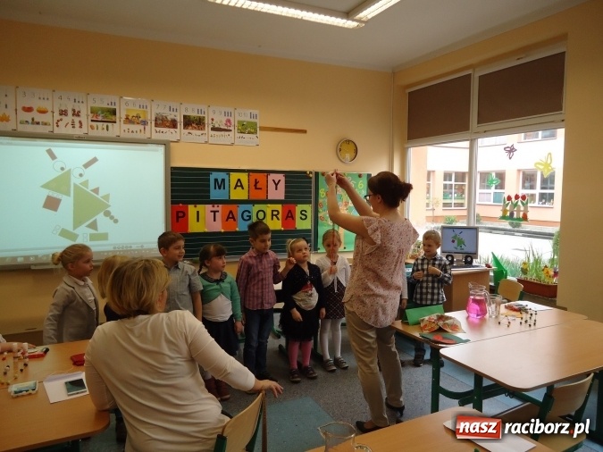 Zdjęcie w galerii na portalu naszraciborz.pl: MAŁY PITAGORAS, czyli Mini Olimpiada Matematyczna dla Przedszkolak&oacute;w w SP 15 wiadomości z regionu