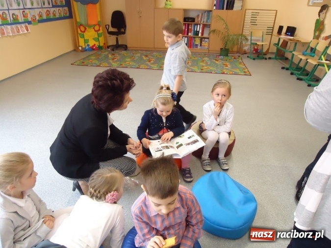 Zdjęcie w galerii na portalu naszraciborz.pl: MAŁY PITAGORAS, czyli Mini Olimpiada Matematyczna dla Przedszkolak&oacute;w w SP 15 wiadomości z regionu