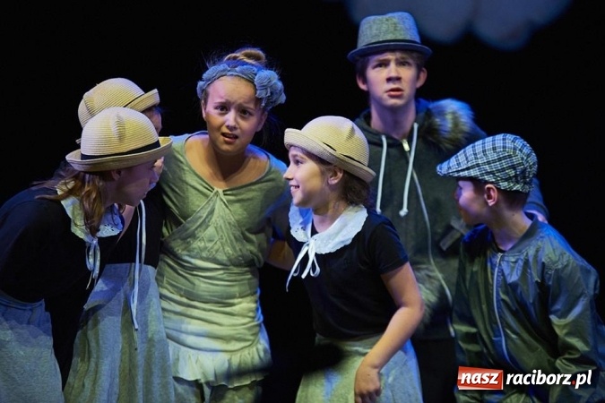 Zdjęcie w galerii na portalu naszraciborz.pl: Sukces Teatru Miodzio i Małe Miodzio na festiwalu w Rybniku wiadomości z regionu